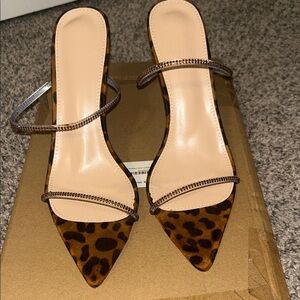 Sexy Leopard print pointed high heels